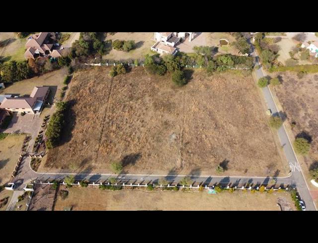 LAND FOR SALE IN BEAULIEU